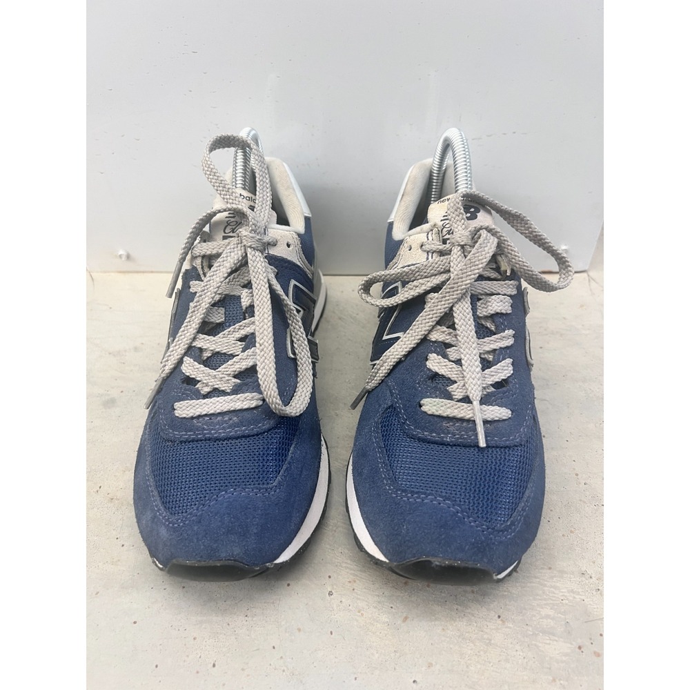 New Balance 574 Core WL574EVN Sneakers Womens US 7 Navy White Lifestyle Shoes - Picture 5 of 9